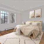 Rent 5 bedroom apartment of 678 m² in New York City