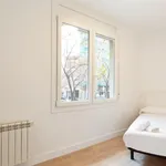 Alquilo 4 dormitorio apartamento de 135 m² en Barcelona