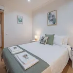 Rent 1 bedroom apartment of 70 m² in lisbon