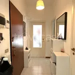 Rent 2 bedroom apartment of 55 m² in Milano