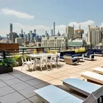 Rent 1 bedroom apartment of 650 m² in Manhattan