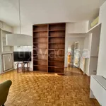 Rent 2 bedroom apartment of 60 m² in Milano