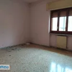 Rent 3 bedroom apartment of 80 m² in Caserta