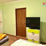 Pronajměte si 3 ložnic/e byt o rozloze 65 m² v Libušín