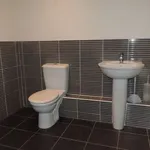 Rent 2 bedroom flat in West Midlands