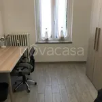 Rent 4 bedroom apartment of 90 m² in Torino