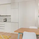 Rent 1 bedroom apartment in Lisbon