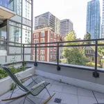 Maison de 925 m² avec 2 chambre(s) en location à Vancouver