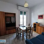 Affitto 3 camera appartamento di 76 m² in Bologna