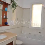 Rent 4 bedroom apartment of 100 m² in Vallecrosia