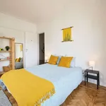 Rent a room in lisbon