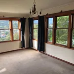 Rent 4 bedroom house in Wellington