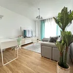 Rent 4 bedroom apartment of 75 m² in Madrid