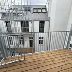 Miete 4 Schlafzimmer wohnung von 131 m² in Vienna