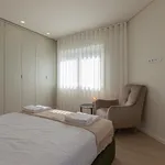 Rent 3 bedroom apartment in Porto