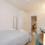 Rent a room of 70 m² in barcelona