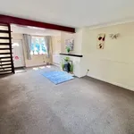 Rent 3 bedroom apartment in East Midlands