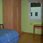 Rent a room in Barcelona']