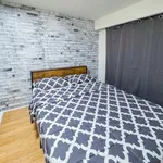 Appartement de 839 m² avec 2 chambre(s) en location à Vancouver