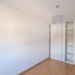 Appartement de 95 m² avec 4 chambre(s) en location à TOURS