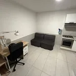 Rent 1 bedroom apartment of 30 m² in Napoli