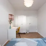 Rent 6 bedroom apartment in Berlin