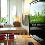 Rent 1 bedroom apartment of 35 m² in Dusseldorf