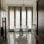 Rent 5 bedroom apartment of 250 m² in Milano