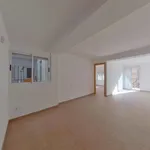 Alquilo 3 dormitorio apartamento de 81 m² en Valencia