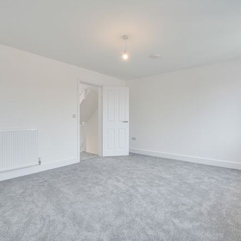 Property to rent in The Avenue, Corby NN17