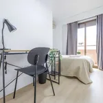 Rent a room of 130 m² in valencia