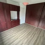 Rent 3 bedroom apartment in Salford