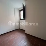 Affitto 4 camera appartamento di 105 m² in Verona