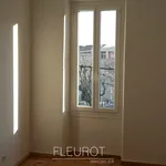 Rent 1 bedroom apartment of 29 m² in LA CIOTAT