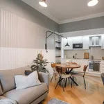 Rent 3 bedroom apartment of 49 m² in Lisboa