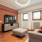 Rent 6 bedroom apartment of 180 m² in Verona