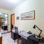 Rent a room of 130 m² in Milano