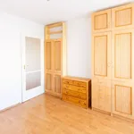 Rent 2 bedroom apartment of 60 m² in budapest