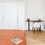 Rent 1 bedroom apartment in Barcelona