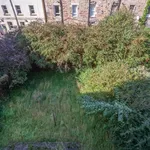 Rent 2 bedroom flat in Edinburgh