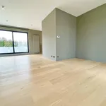 Huur 3 slaapkamer appartement van 130 m² in Ukkel