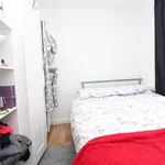 Rent 1 bedroom flat in Cardiff