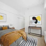 Rent 2 bedroom apartment of 105 m² in Manhattan