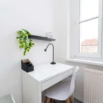 Rent a room of 69 m² in Berlin