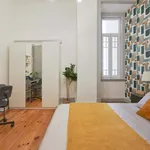 Rent a room of 165 m² in Lisboa