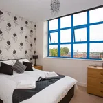 Rent 3 bedroom apartment of 85 m² in Swindon