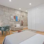 Rent 2 bedroom apartment of 40 m² in Porto