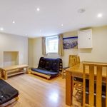 Rent 5 bedroom house in South East England