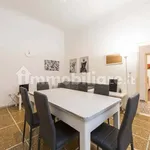 Rent 4 bedroom apartment of 150 m² in Florence