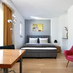 Miete 1 Schlafzimmer wohnung von 388 m² in Cologne